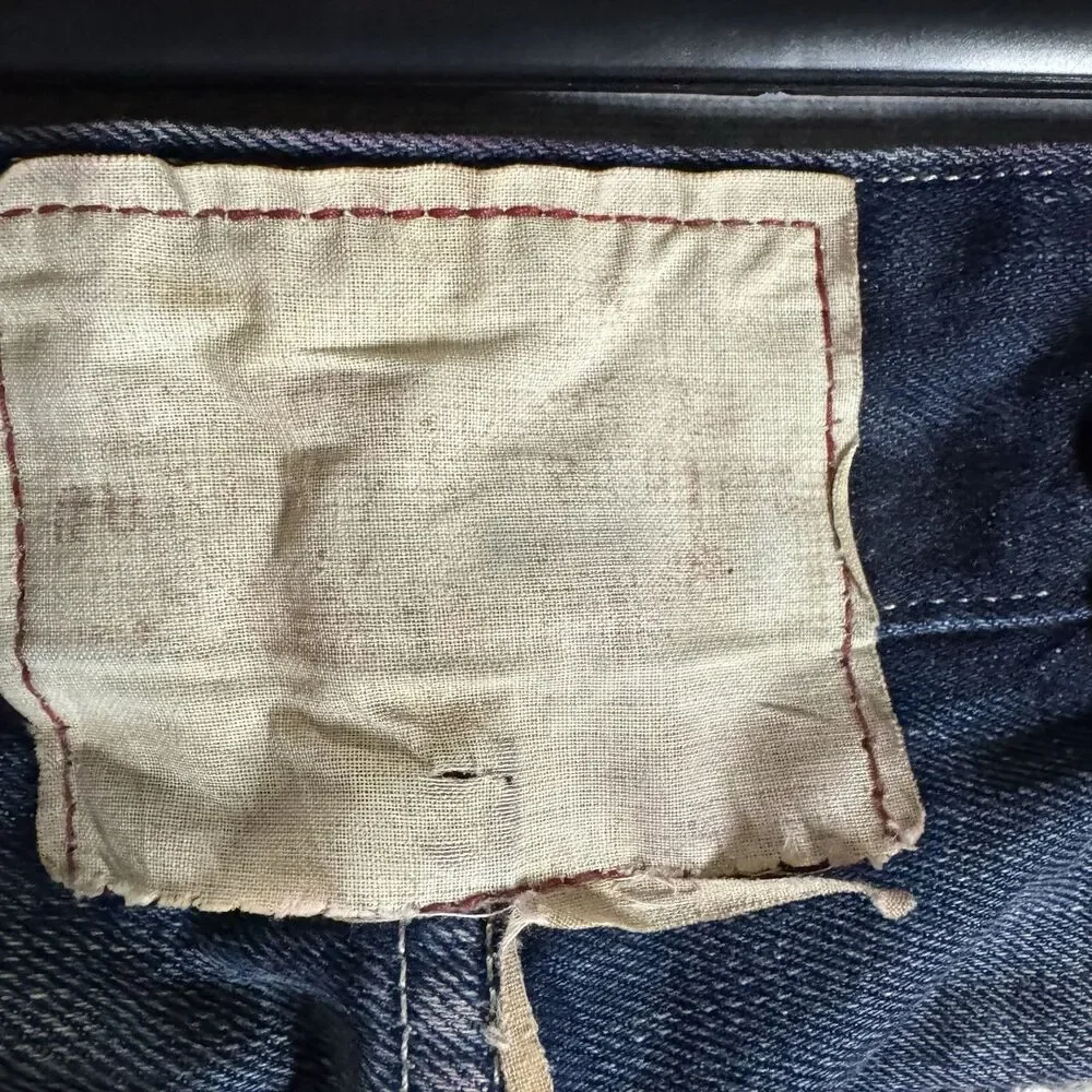 Levi’s Engineered Jeans W32 R111 Tapered Distressed Denim Y2K **UNIQUE - RARE**